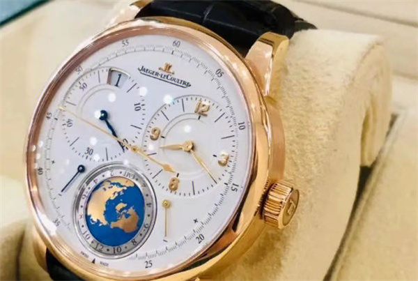 积家腕表表盘有划痕处理办法集锦(图) 积家腕表表盘有划痕处理办法集锦(图)